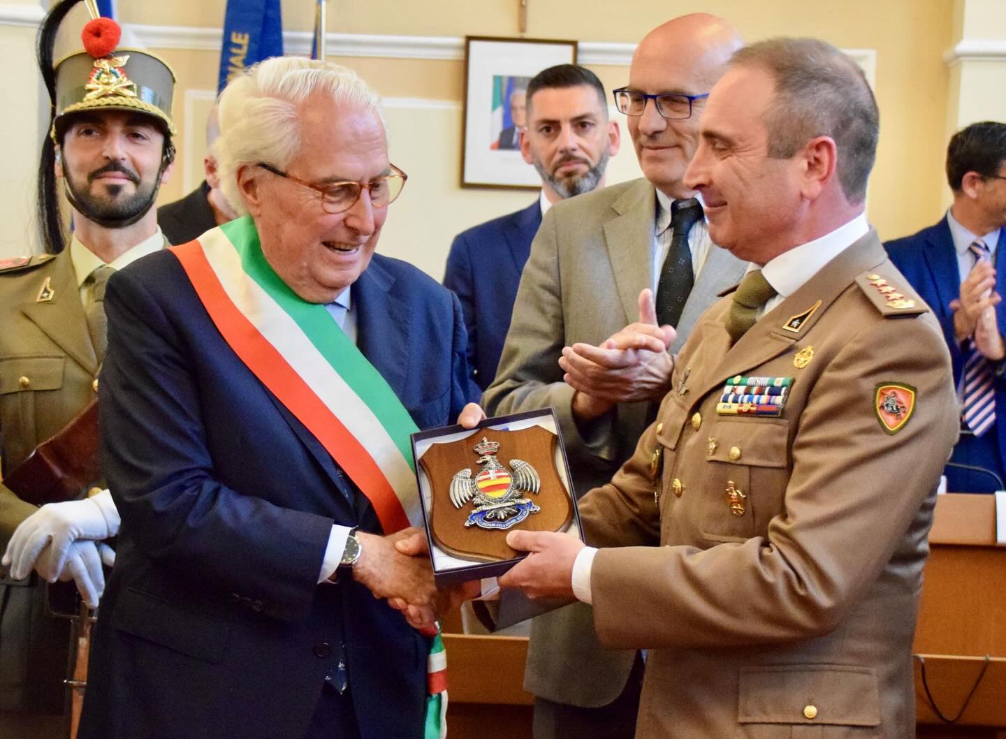 Alle Voloire la cittadinanza onoraria di Vercelli!